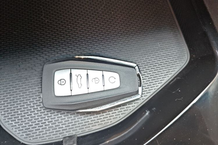 GEELY Emgrand L HiP 2024 car image #9