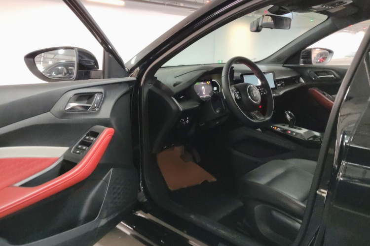 MG 5 2022 imagen de coche #12