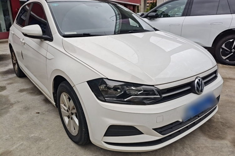 Volkswagen Polo 2020 car image #4