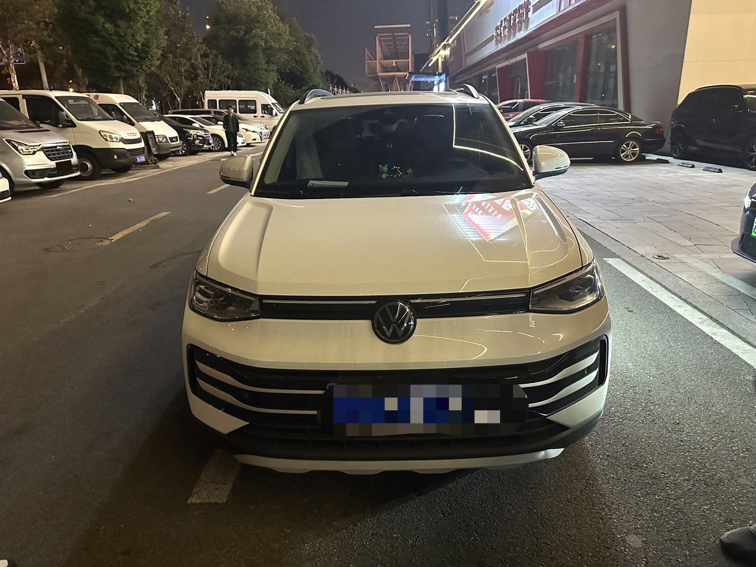 Volkswagen Tharu 2024 #2 Volkswagen Tharu 2024 immagine di auto #2
