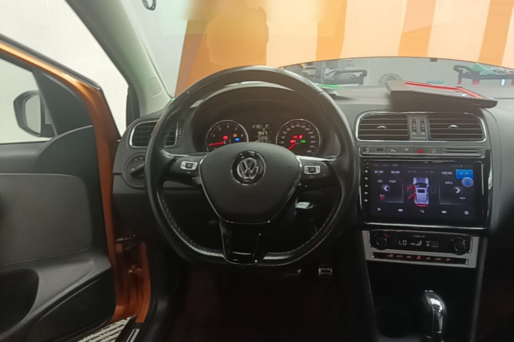 Volkswagen Polo 2019 #11 Volkswagen Polo 2019 car image #11