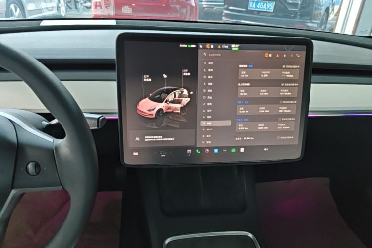 Tesla Model 3 2022 #17 Tesla Model 3 2022 car image #17