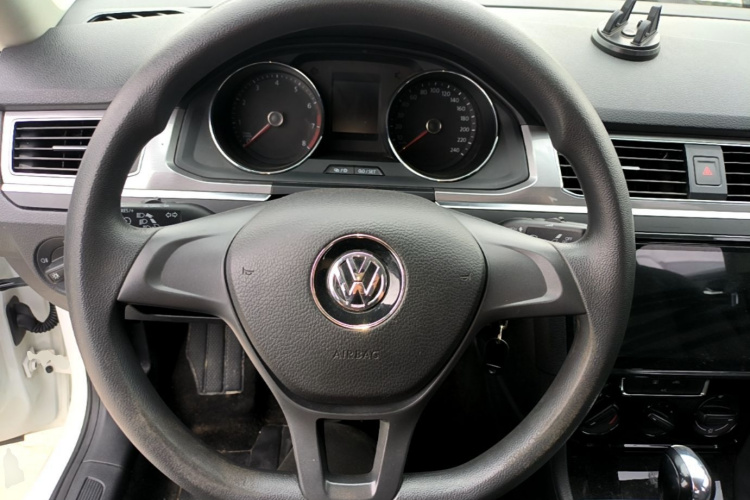 Volkswagen Bora 2021 car image #11