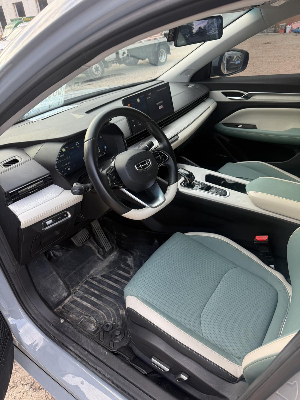 GEELY Emgrand L HiP 2023 #7 GEELY Emgrand L HiP 2023 immagine di auto #7
