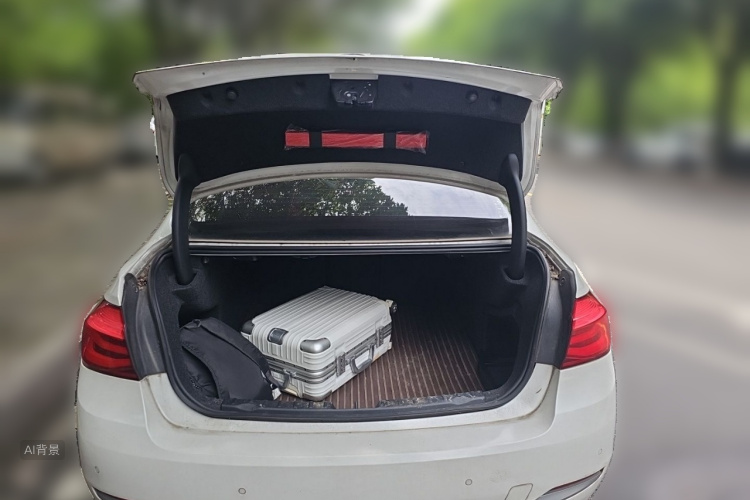 BMW 3 Series 2018 #21 BMW 3 Series 2018 car image #21