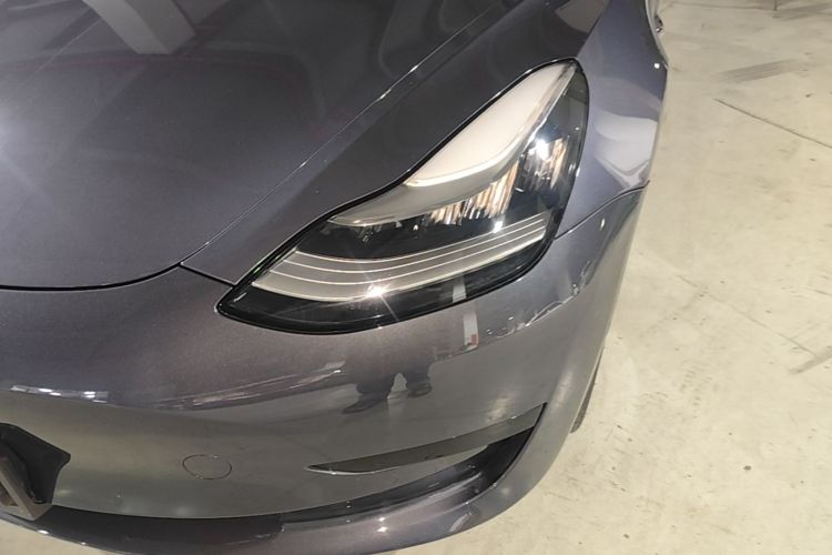 Tesla Model 3 2020 immagine di auto #23