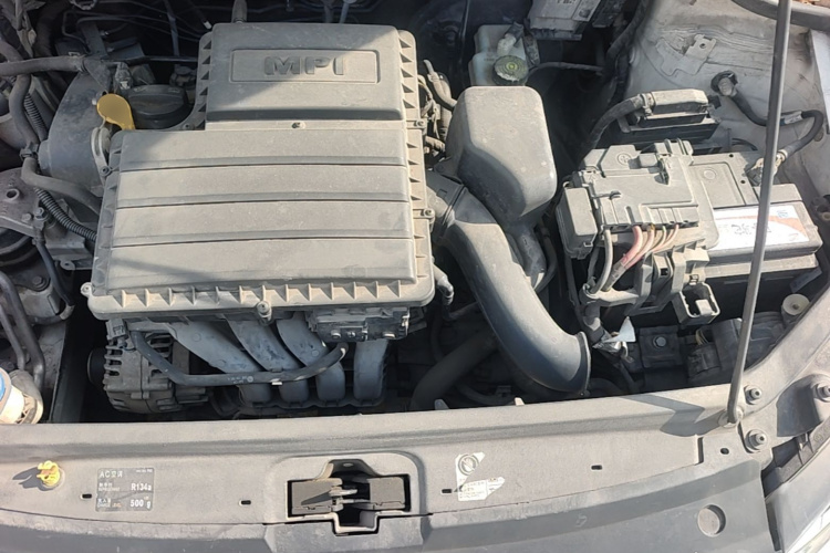 Volkswagen Polo 2016 car image #22