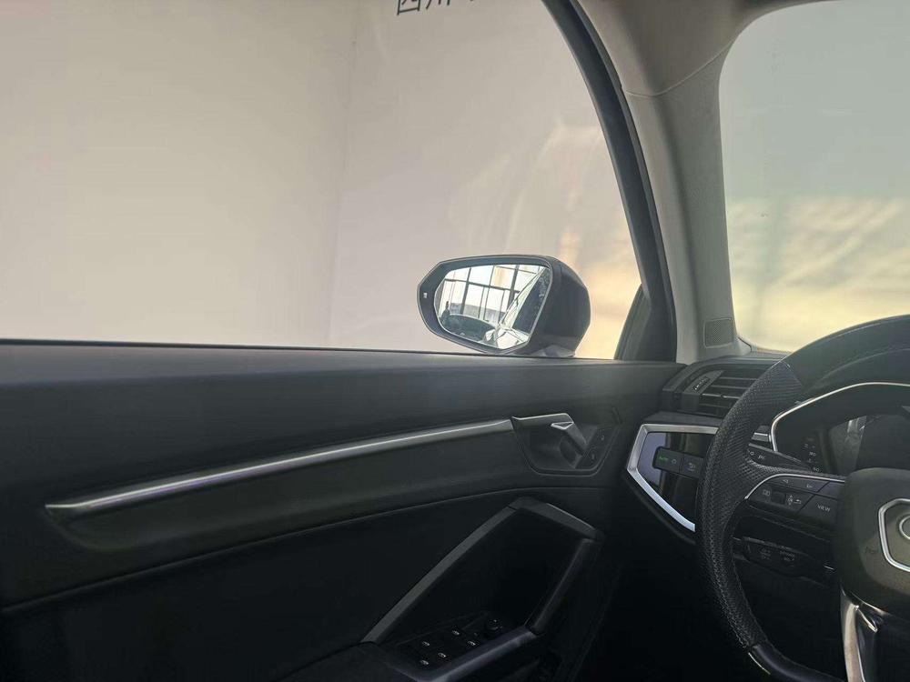 Audi Q3 Sportback 2023 car image #8