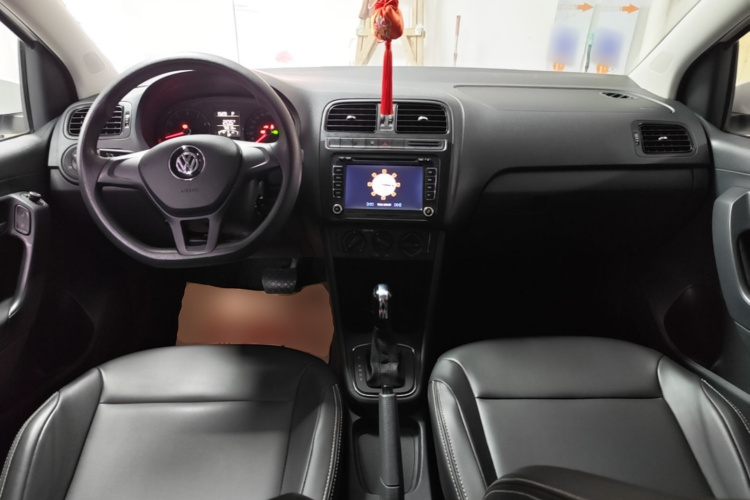 Volkswagen Polo 2016 #11 Volkswagen Polo 2016 car image #11