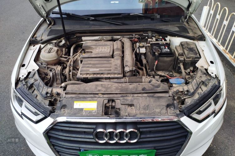 Audi A3 2018 car image #22
