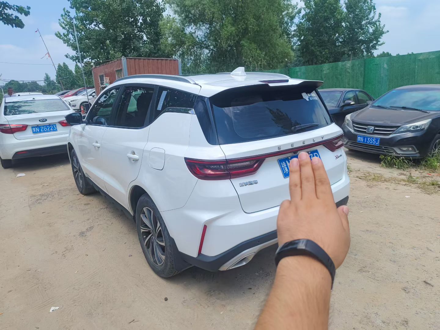 GEELY Vision X6 2021 صورة سيارة #6
