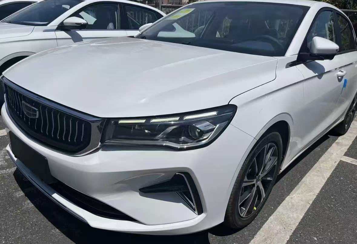 GEELY Emgrand 2022 car image #4