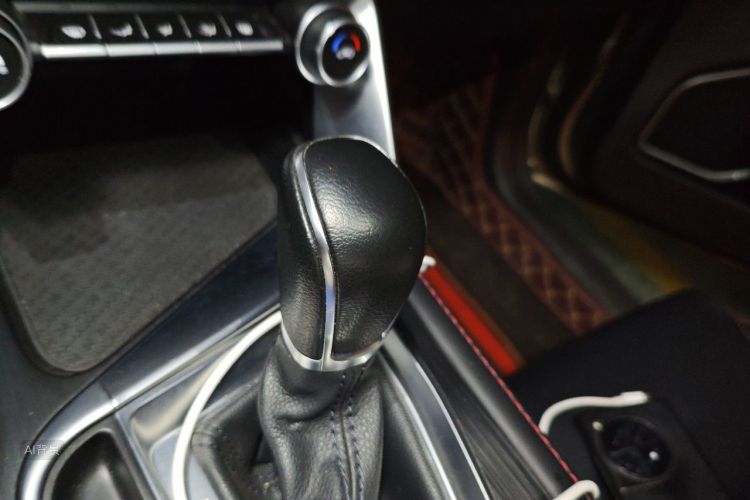 GEELY Binray 2020 #16 GEELY Binray 2020 image de voiture #16