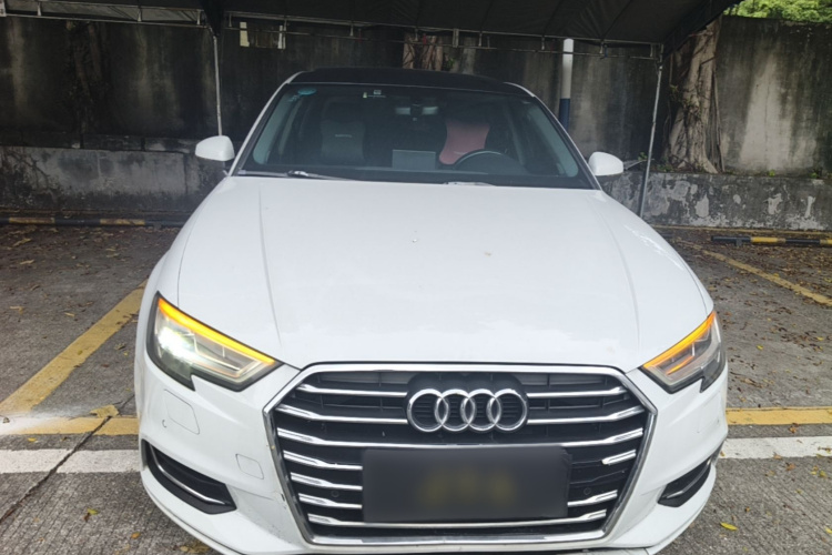 Audi A3 2017 immagine di auto #3