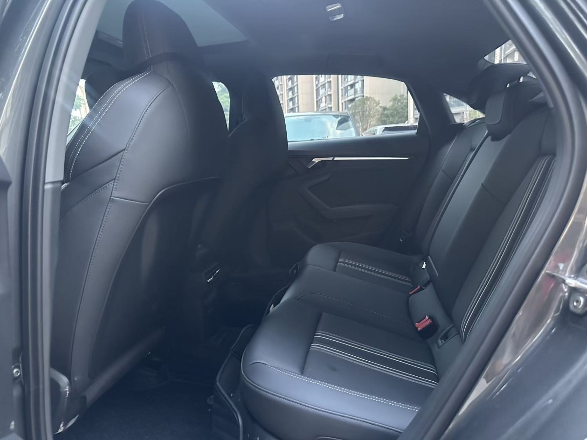 Audi A3 2022 immagine di auto #8