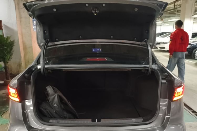 GEELY Emgrand 2022 car image #19