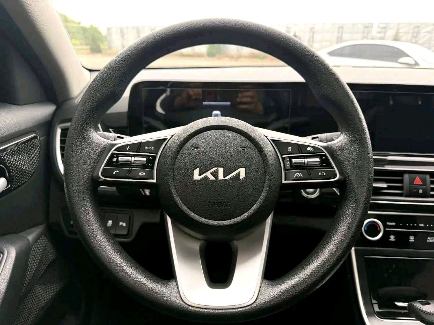 Kia Seltos 2023 #9 Kia Seltos 2023 car image #9
