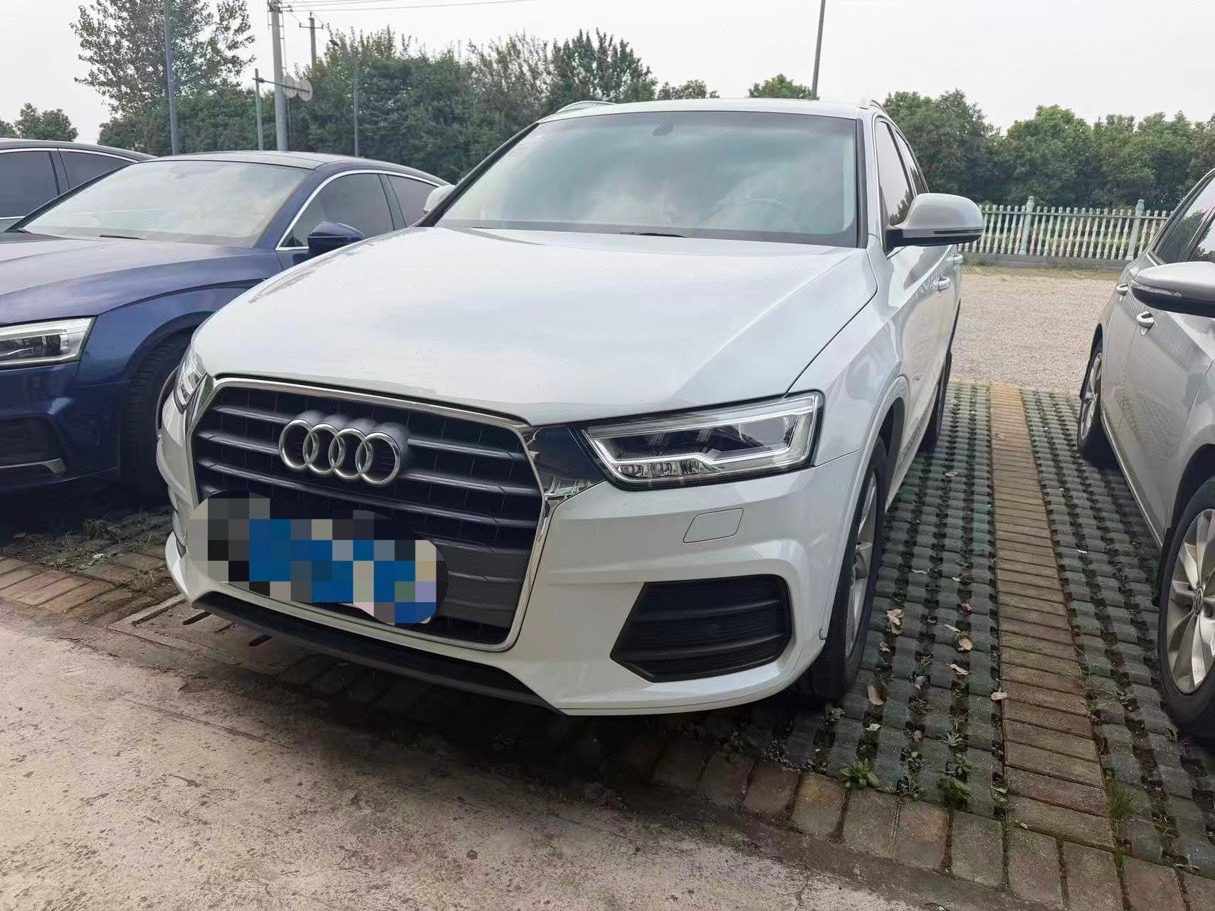 2018 2018 immagine di auto