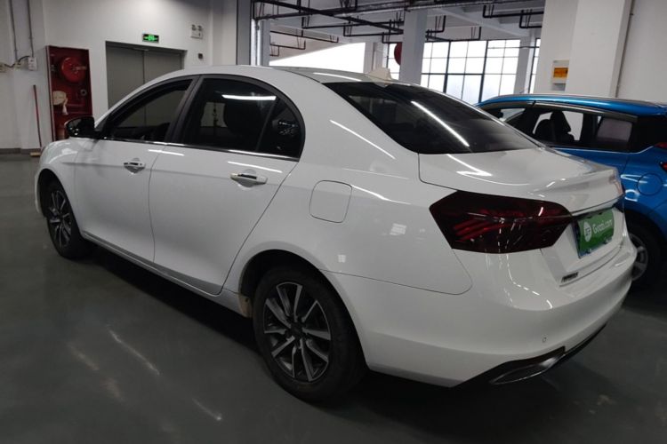 GEELY Emgrand 2020 #5 GEELY Emgrand 2020 car image #5