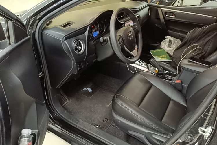 Toyota Corolla 2018 car image #18
