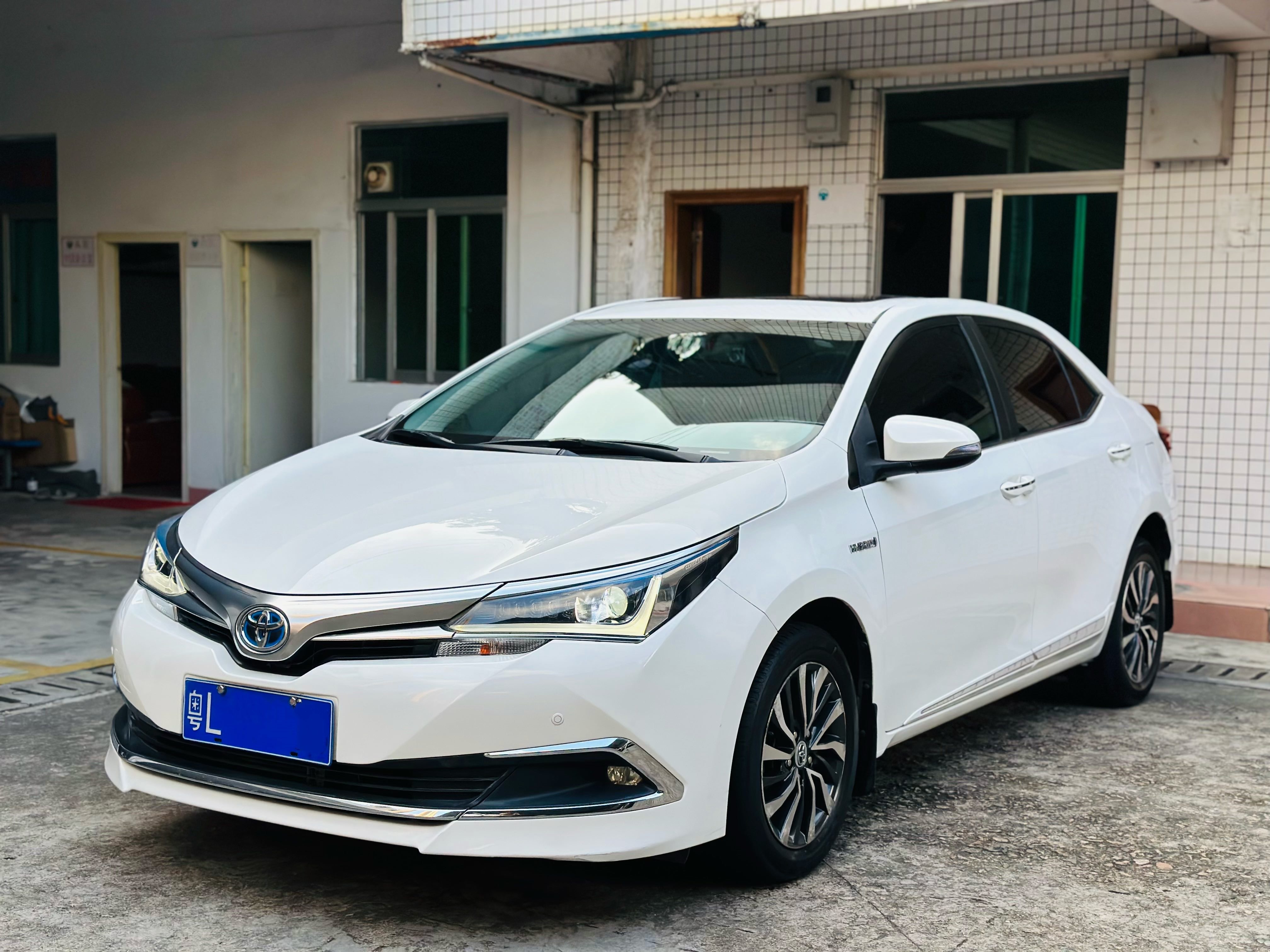 Toyota Corolla 2016 Toyota Corolla 2016 car image