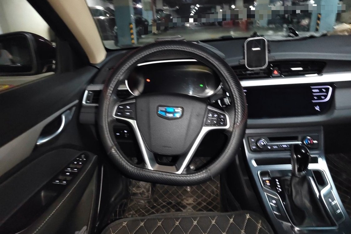GEELY Emgrand 2018 #22 GEELY Emgrand 2018 car image #22