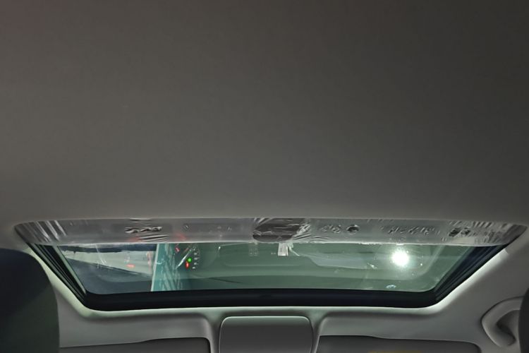 Volkswagen Polo 2019 car image #18