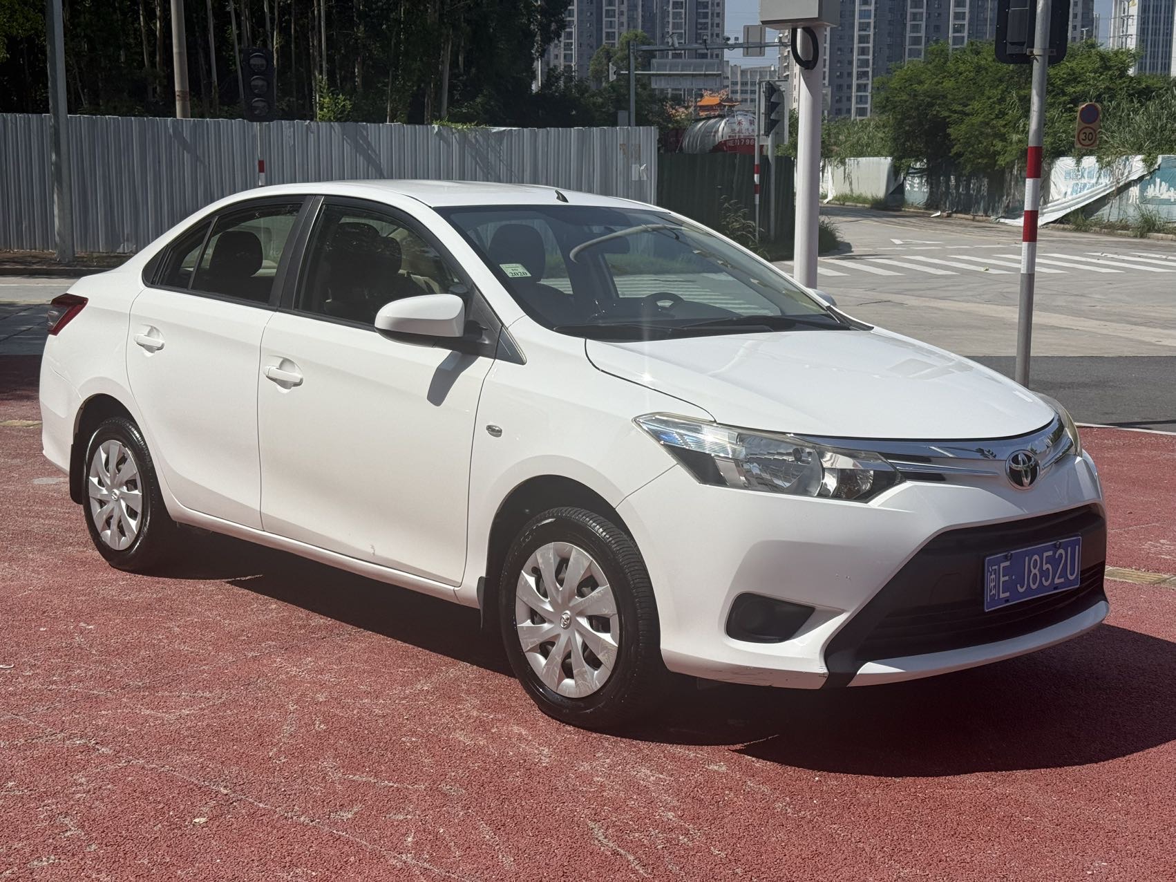 Toyota Vios 2016 car image #3