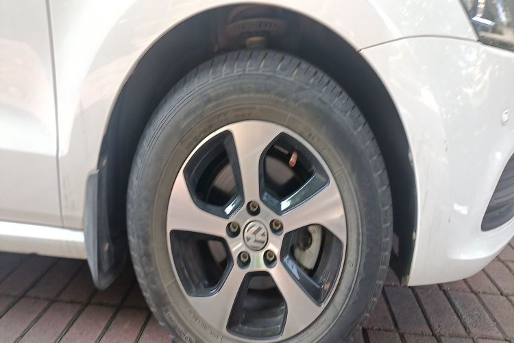 Volkswagen Polo 2017 #6 Volkswagen Polo 2017 car image #6