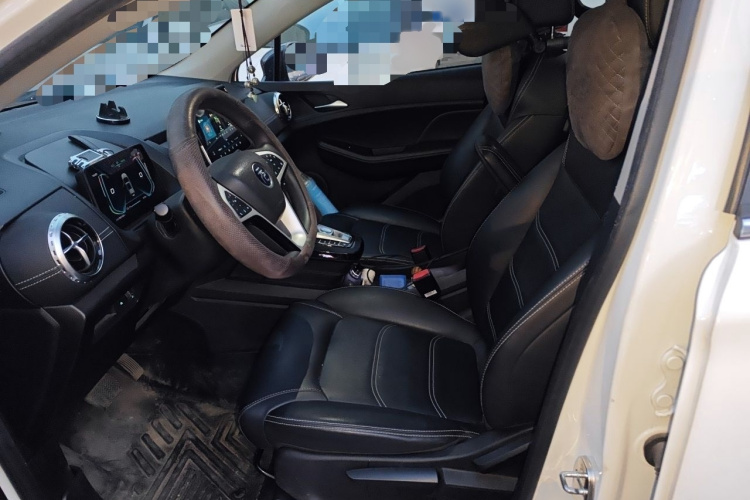 BYD Yuan New Energy 2019 #19 BYD Yuan New Energy 2019 car image #19