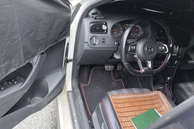 Volkswagen Polo 2016 #9 Volkswagen Polo 2016 car image #9