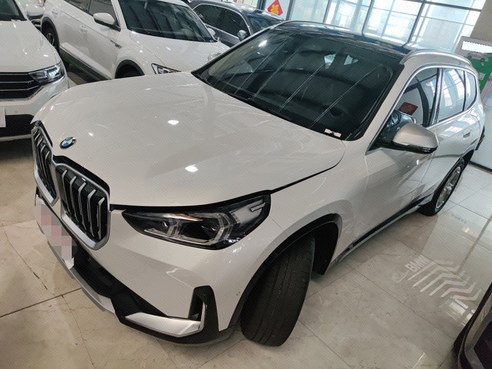 BMW X1 2023 BMW X1 2023 car image