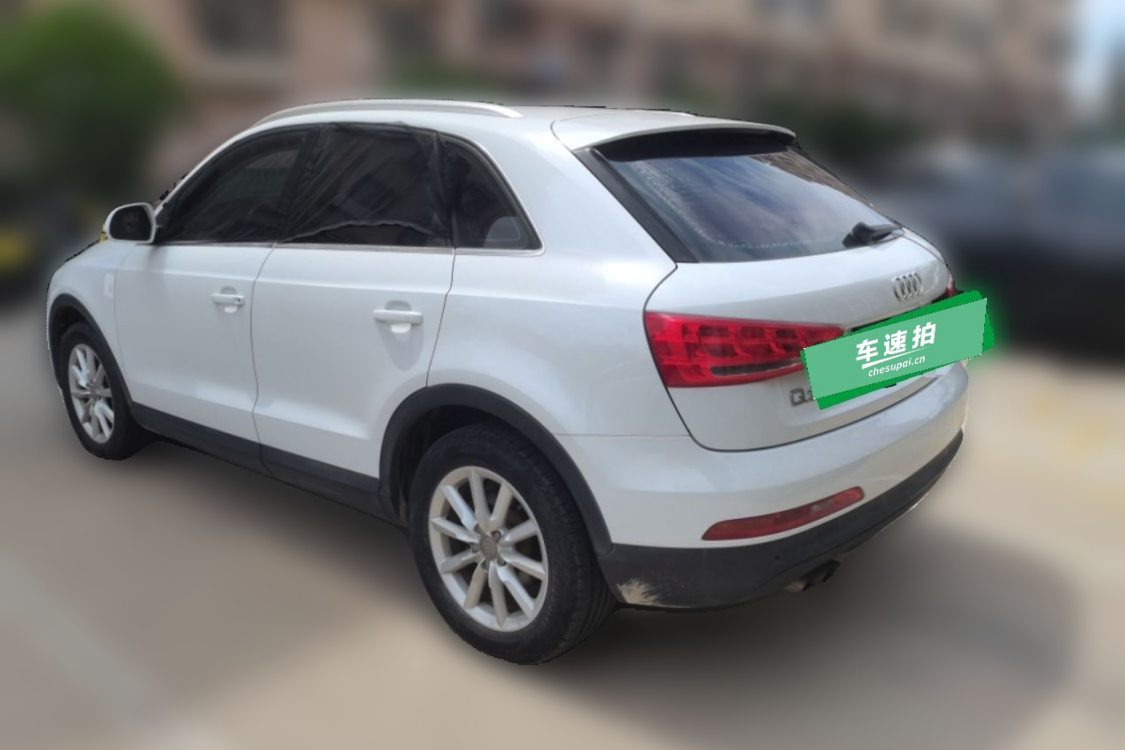 Audi Q3 2014 car image #3