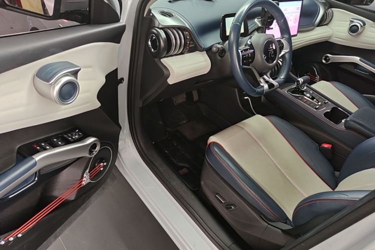 BYD Yuan Plus 2023 #16 BYD Yuan Plus 2023 car image #16