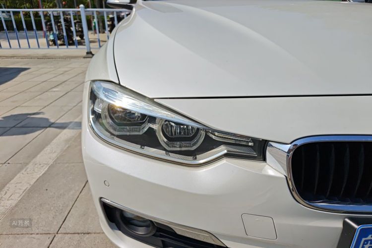 BMW 3 Series 2017 #8 BMW 3 Series 2017 car image #8