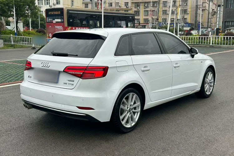 Audi A3 2020 car image #11