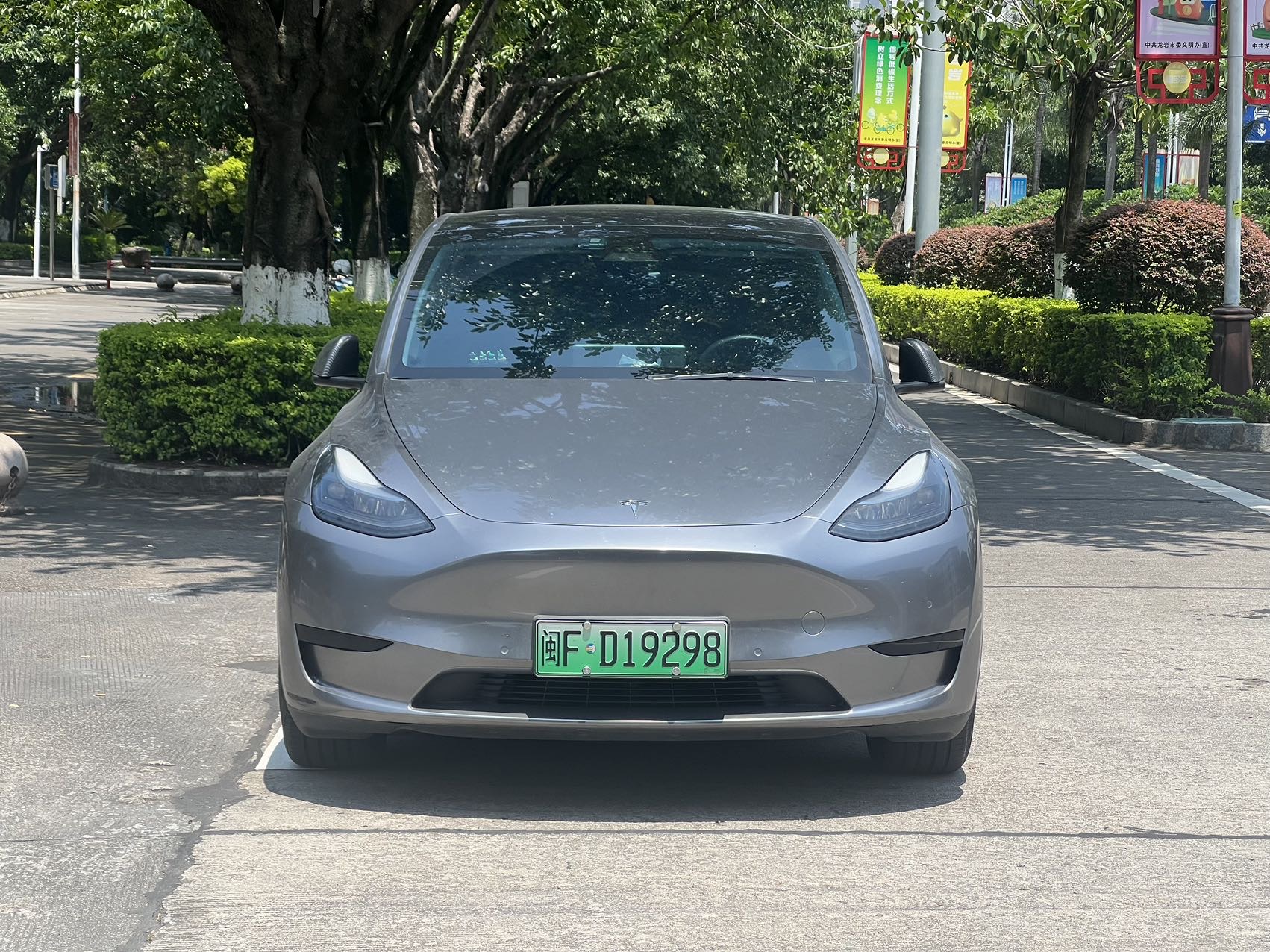 Tesla Model Y 2022 car image 