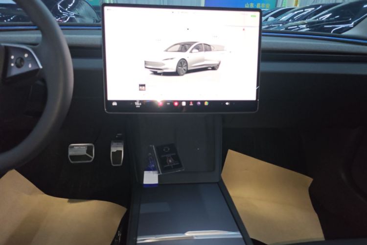 Tesla Model 3 2025 #17 Tesla Model 3 2025 car image #17