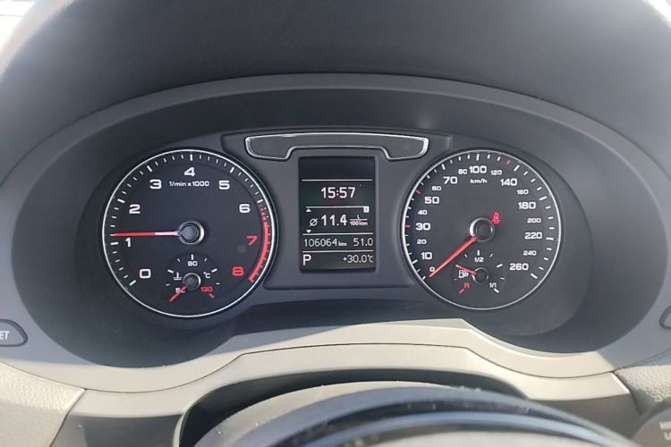 Audi Q3 2019 #12 Audi Q3 2019 car image #12
