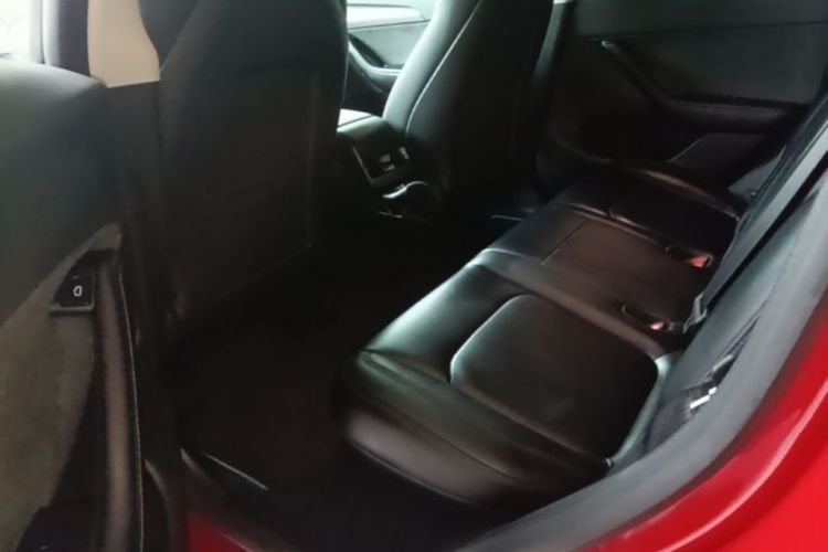 Tesla Model Y 2022 #17 Tesla Model Y 2022 car image #17