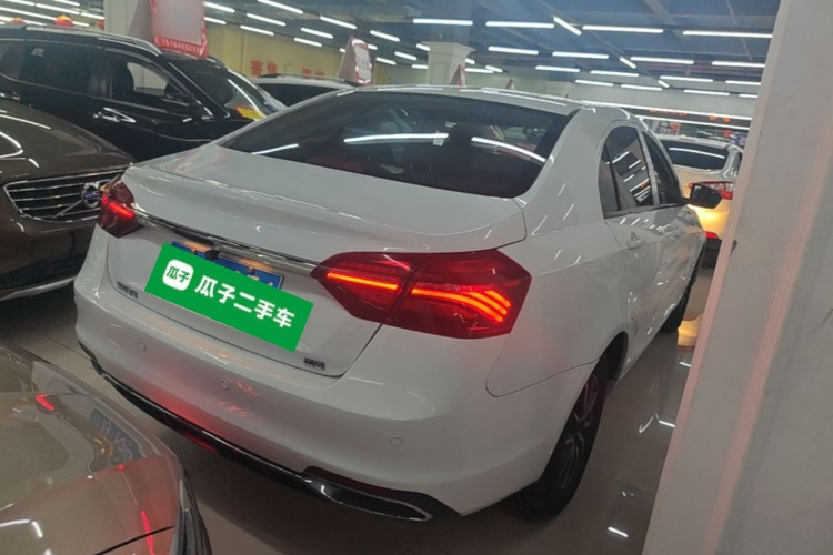 GEELY Emgrand 2020 #7 GEELY Emgrand 2020 car image #7