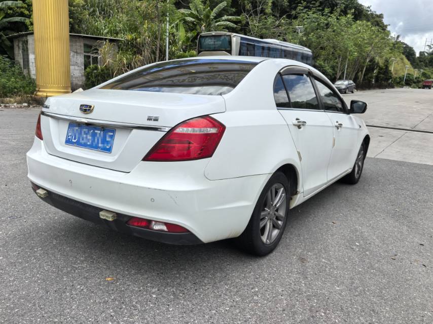 GEELY Emgrand 2017 #2 GEELY Emgrand 2017 car image #2