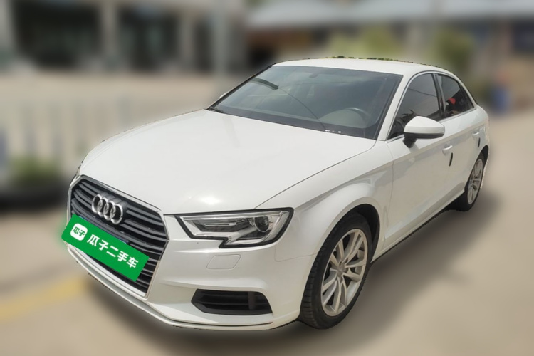 Audi A3 2018 صورة سيارة #2