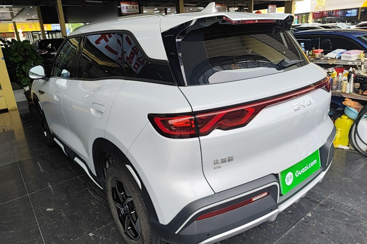 BYD YuanUP 2024 #5 BYD YuanUP 2024 car image #5