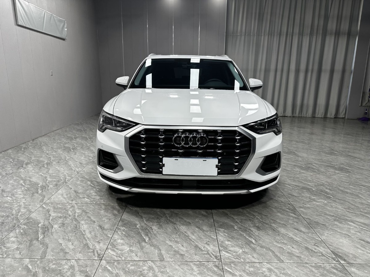 Audi Q3 2022 #2 Audi Q3 2022 car image #2