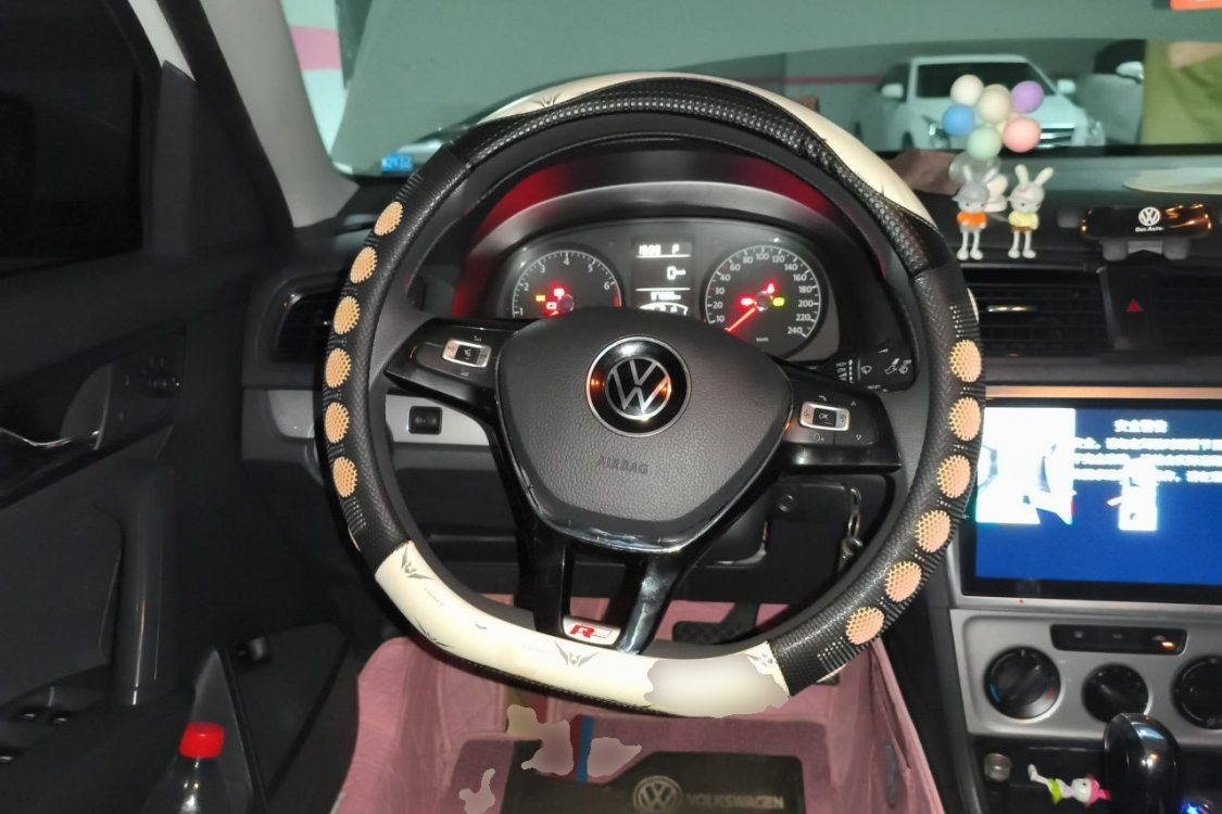 Volkswagen Lavida 2018 car image #22