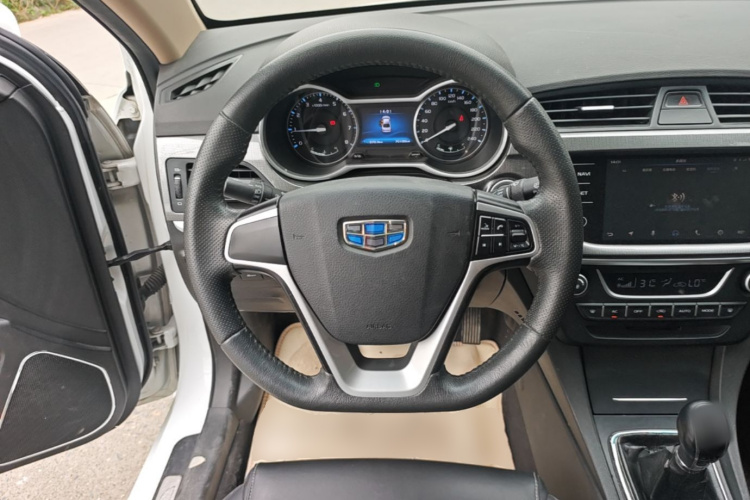 GEELY Emgrand 2017 immagine di auto #11
