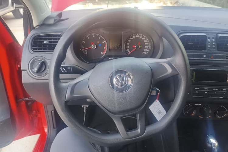 Volkswagen Polo 2018 #11 Volkswagen Polo 2018 car image #11