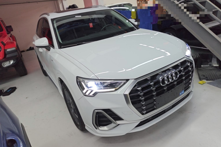 Audi Q3 2020 #6 Audi Q3 2020 car image #6
