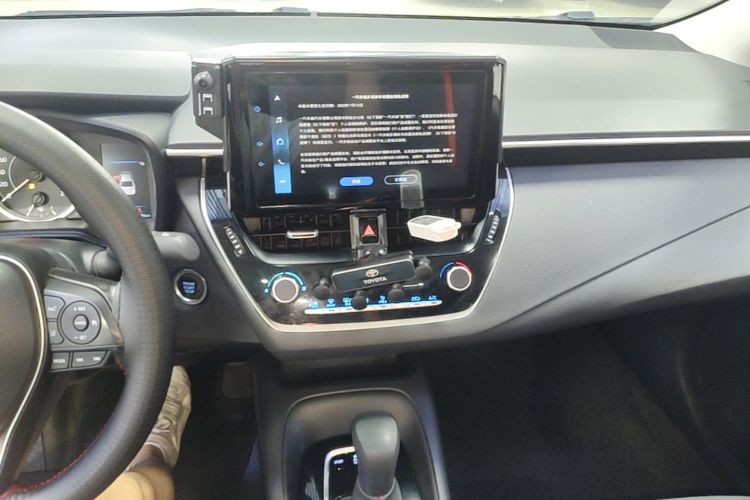 Toyota Corolla 2024 car image #13